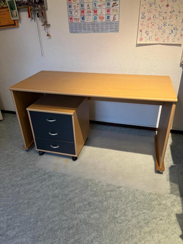 Bureau, Huis en Inrichting, Bureaus, Ophalen, Zo goed als nieuw