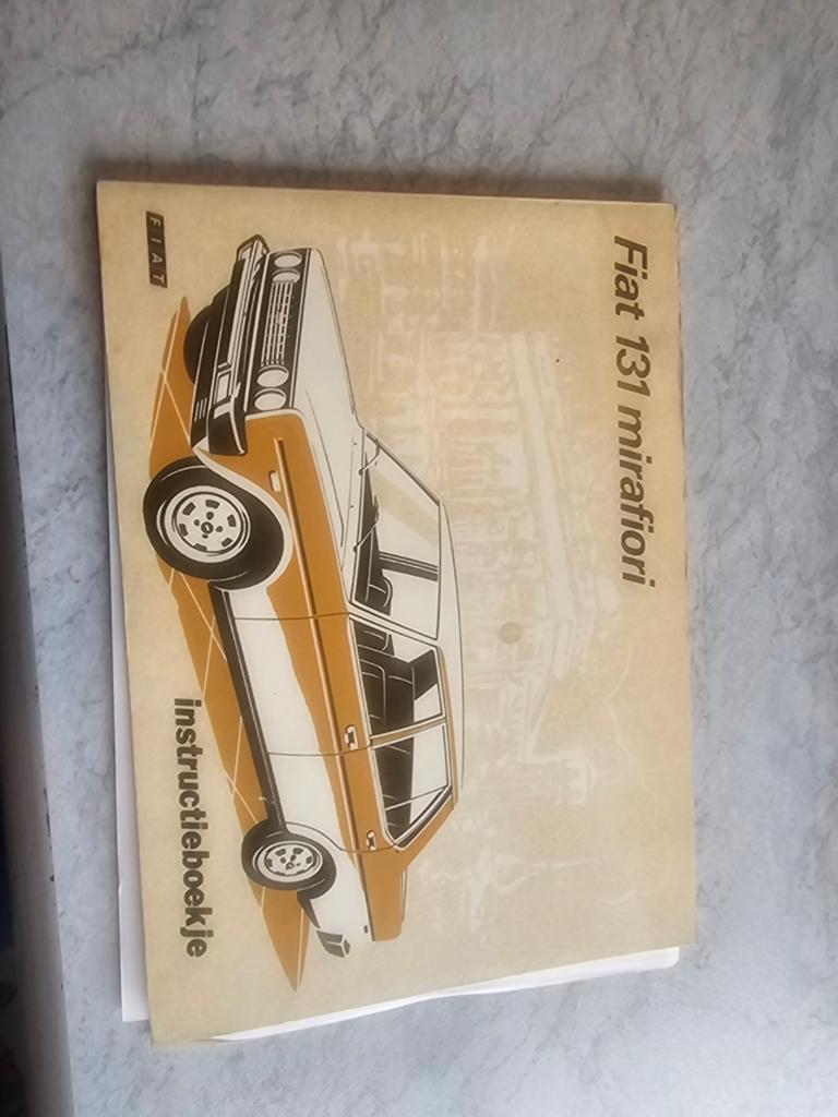 Fiat 131 Mirafiori Instructieboekje, Ophalen of Verzenden