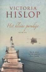 Victoria Hislop: Het kleine paradijs, Ophalen of Verzenden, Gelezen