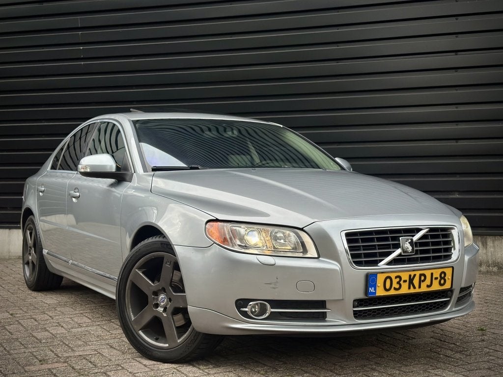 Volvo S80 2.4D Summum PANO|LEDER|MEMORY|PDC|STOELVERW, Auto's, Volvo, Automaat, Zwart, 1546 kg, 163 pk