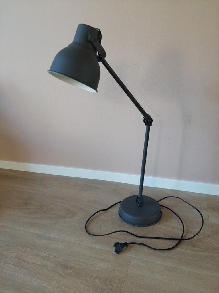 Ikea Hector grijze bureaulamp, Ophalen, Gebruikt, 50 tot 75 cm, Metaal