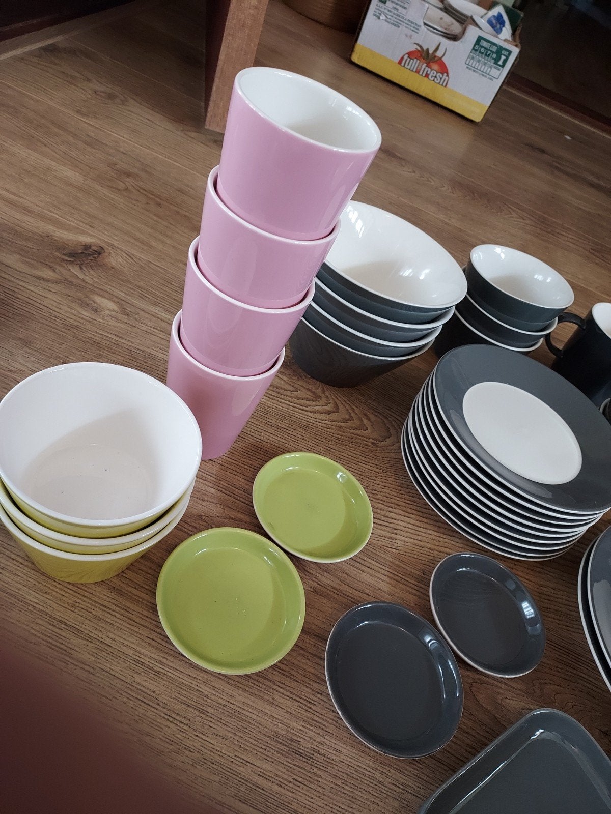 Hema ceramic grijs roze lime, Ophalen, Overige typen, Zo goed als nieuw, Overige stijlen