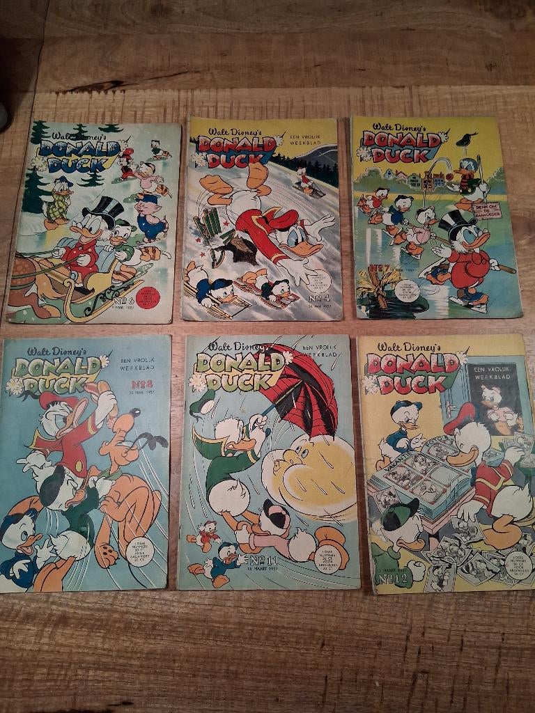 Te koop zeer oude donald ducks uit 1957 !!, Gelezen, Walt Disney, Ophalen of Verzenden, Meerdere stripboeken