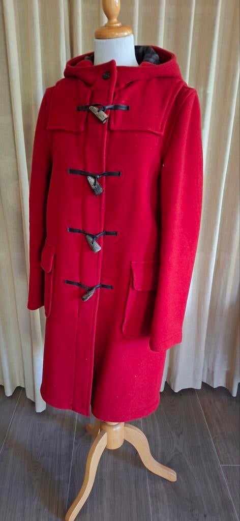 Rode Duffle Coat met Capuchon en Houten Sluitingen, Maat 38/40 (M), Ophalen of Verzenden, Zo goed als nieuw, John Partridge