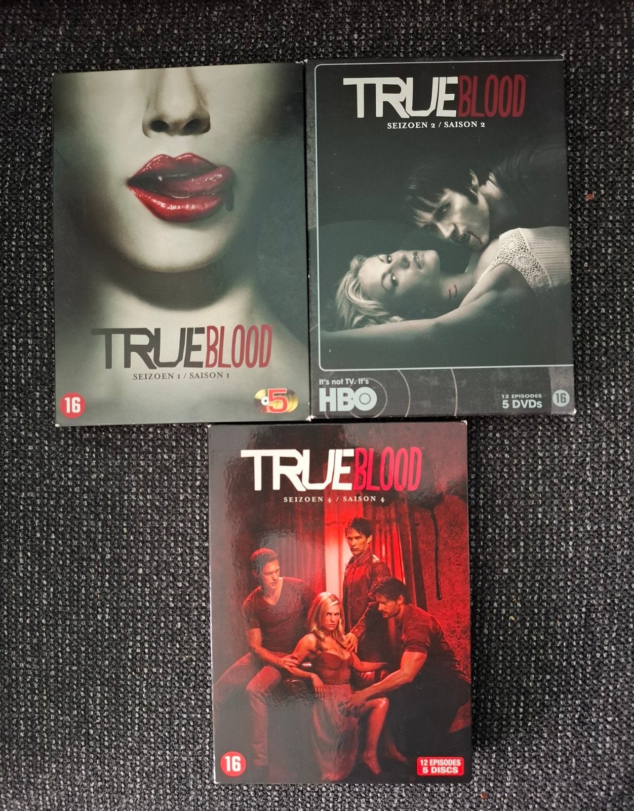 True Blood Seizoen 1, 2 en 4 DVD Boxset, Cd's en Dvd's, Vanaf 16 jaar, Ophalen of Verzenden, Zo goed als nieuw, Horror