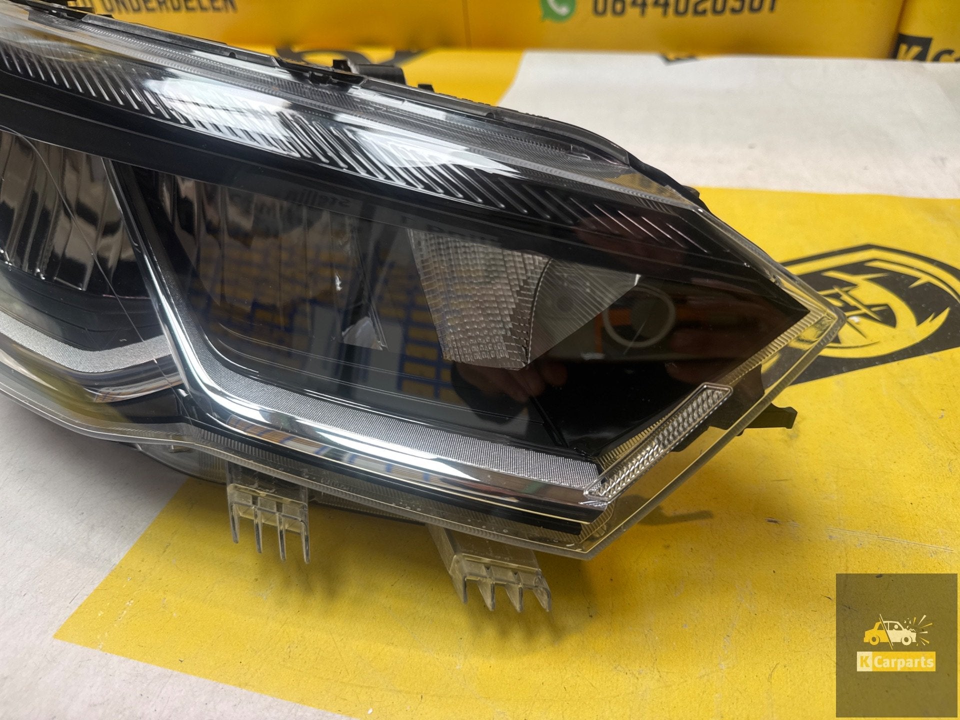 Koplamp Volkswagen Polo 2G Facelift Rechts Led 2G1941006C, Gebruikt, Volkswagen, Volkswagen AG, Berliner Ring 2
38440  Wolfsburg, DE