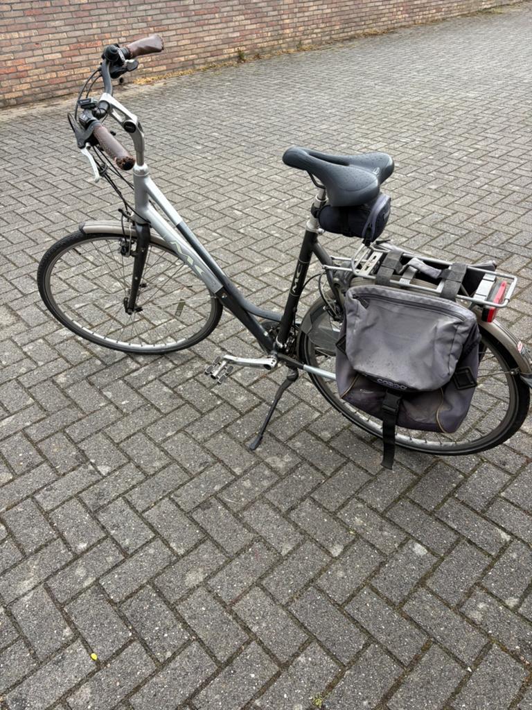 Dames fiets, Fietsen en Brommers, Gebruikt, Velgrem, Versnellingen, 56 cm of meer