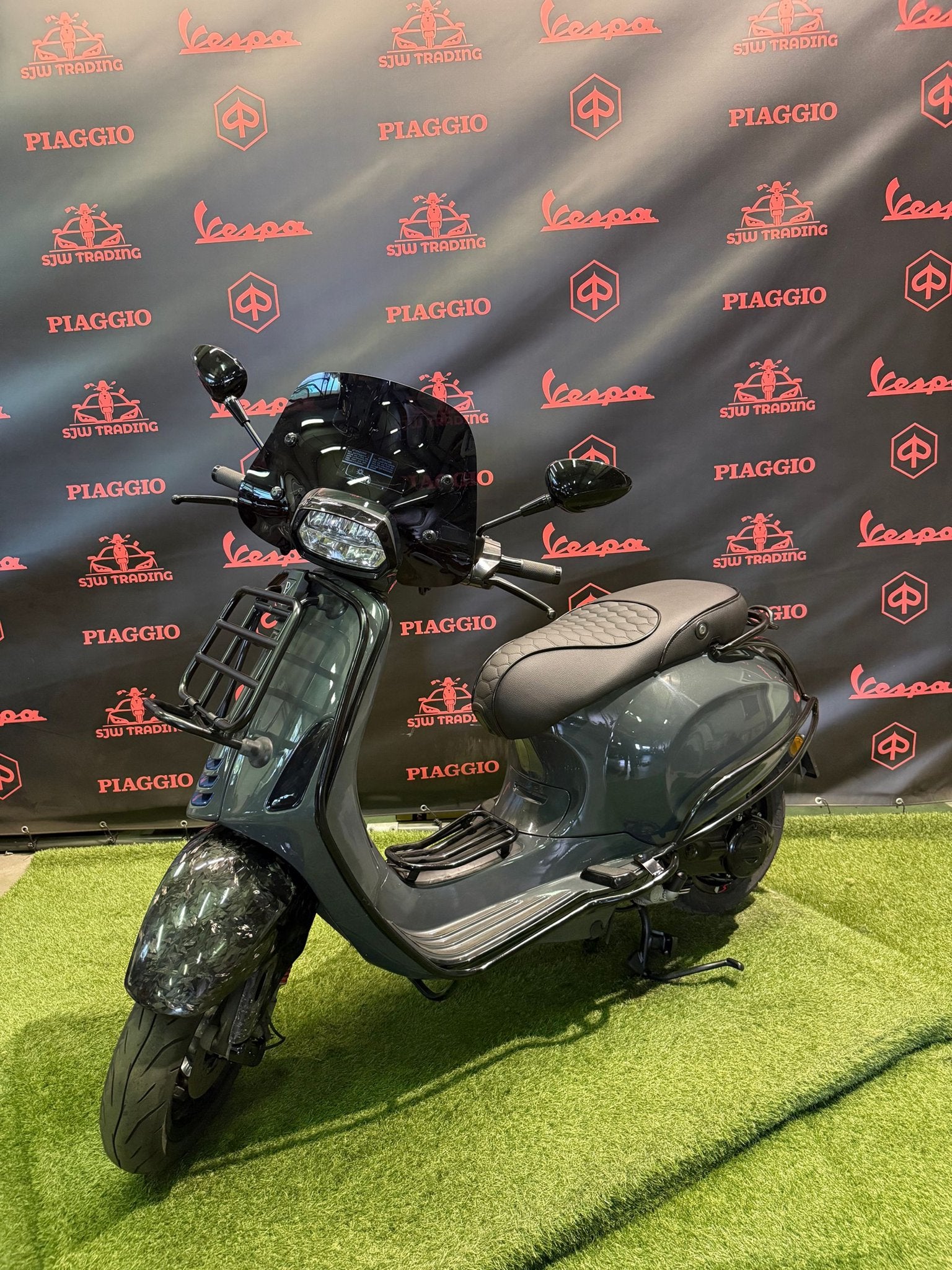 Vespa Sprint 2022 Brom! Custom Nano Grey / Forged Carbon, Fietsen en Brommers, Scooters | Vespa, -, Maximaal 45 km/u, -, Ophalen of Verzenden