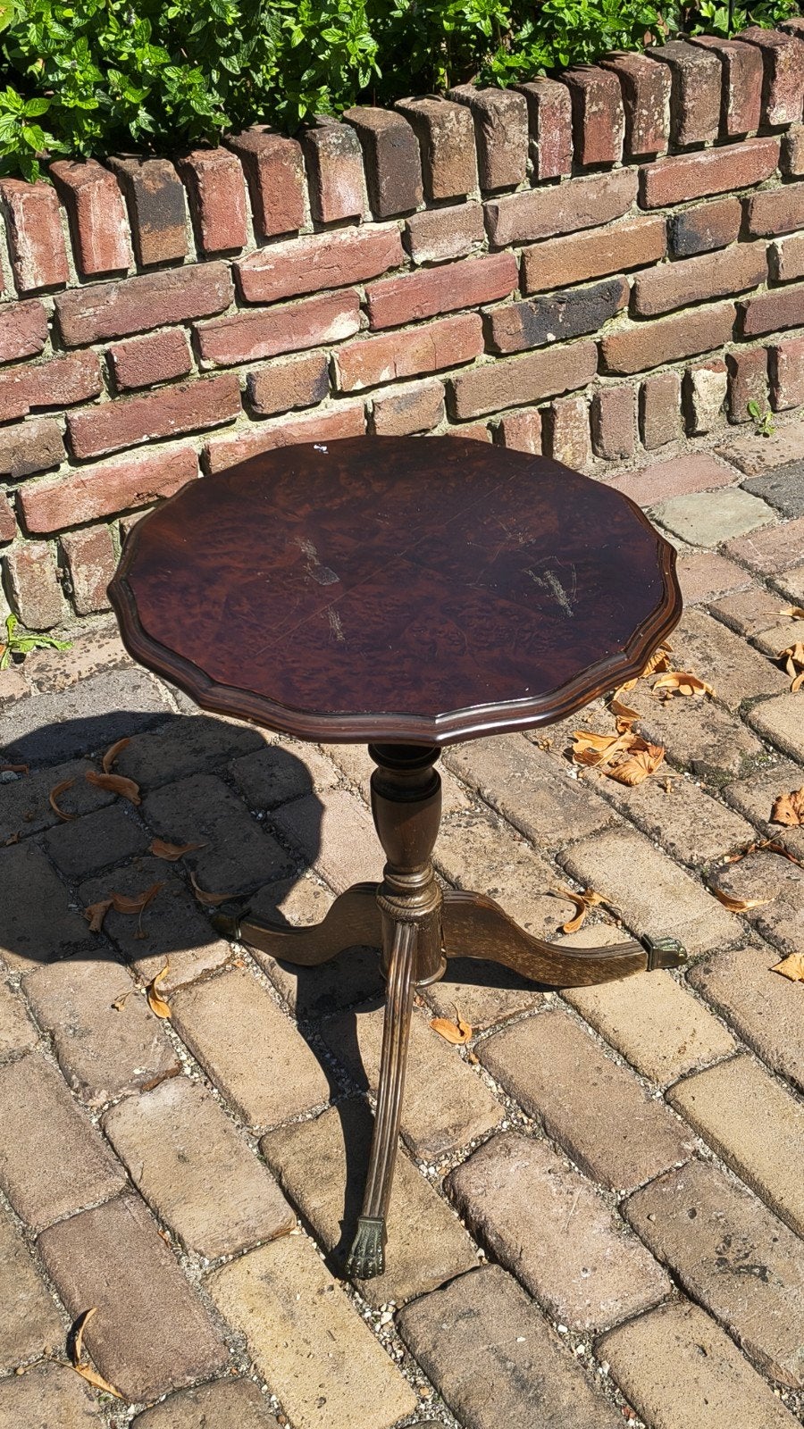 Antiek tafeltje met messing pootjes, Antiek en Kunst, Ophalen