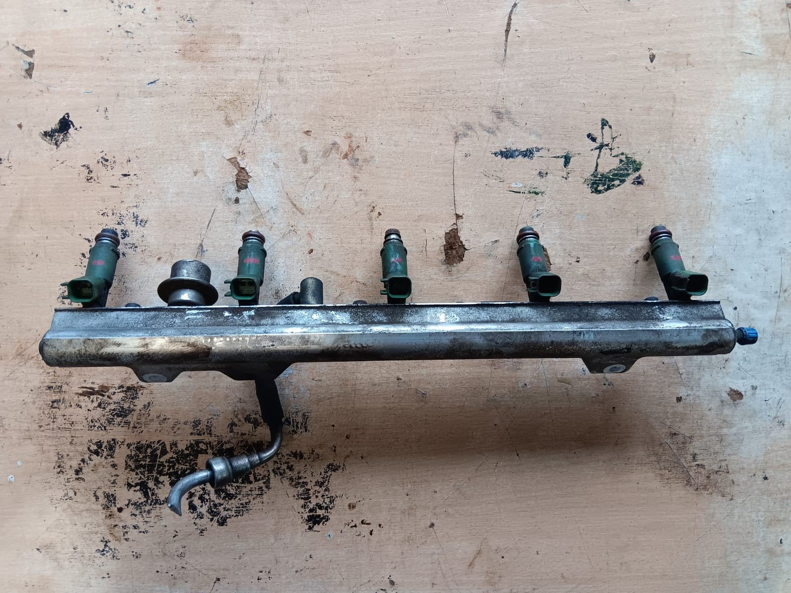 volvo v50 v70hogedruk injectie rails met groene injectors., Auto-onderdelen, Ophalen, Gebruikt, Volvo