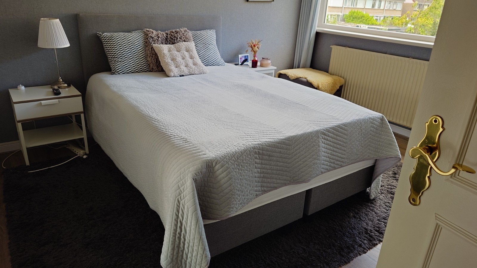 twee persoons boxspring 140x200, Huis en Inrichting, Ophalen, Tweepersoons, 140 cm, Zo goed als nieuw