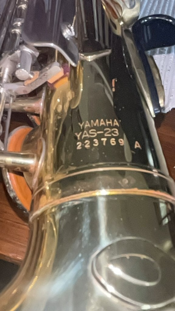 Alt saxofoon Yamaha YAS23, Muziek en Instrumenten, Blaasinstrumenten | Saxofoons, Ophalen, Gebruikt, Alt, Met koffer