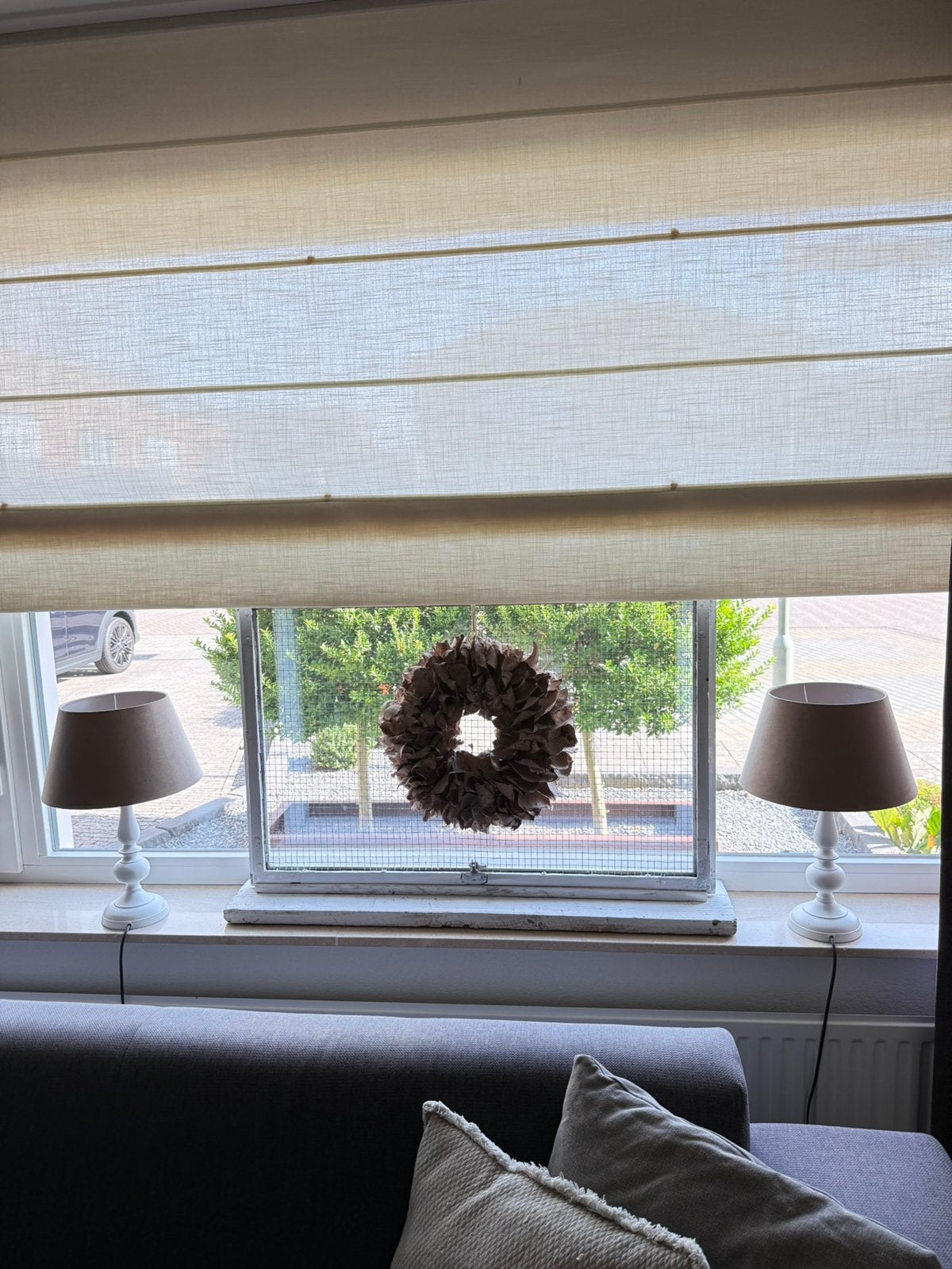 Te koop raamdecoratie, Ophalen
