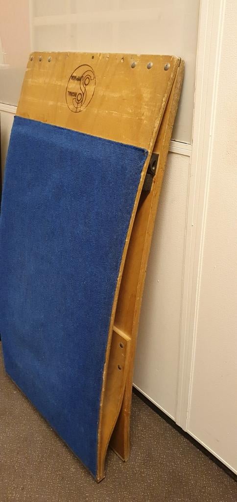 Turnspringplank, Sport en Fitness, Maat 36 t/m 42, Ophalen, Materiaal