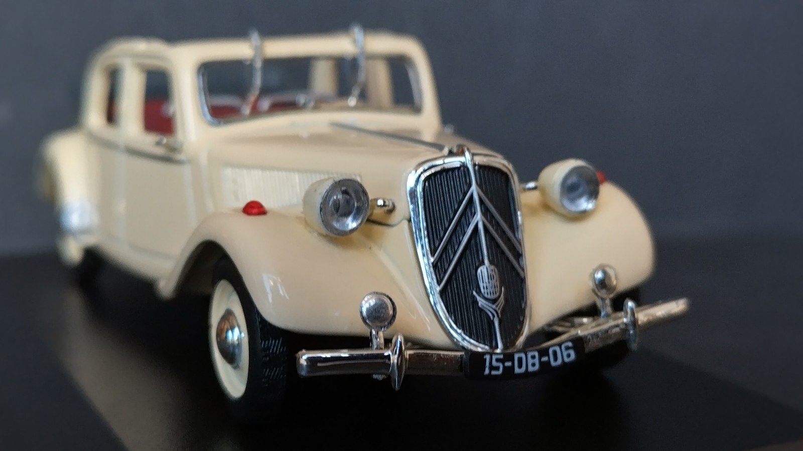 Citroen Traction Avant Decouvrable 1949 1:43 Norev Pol, Auto, Verzenden, ., Nieuw