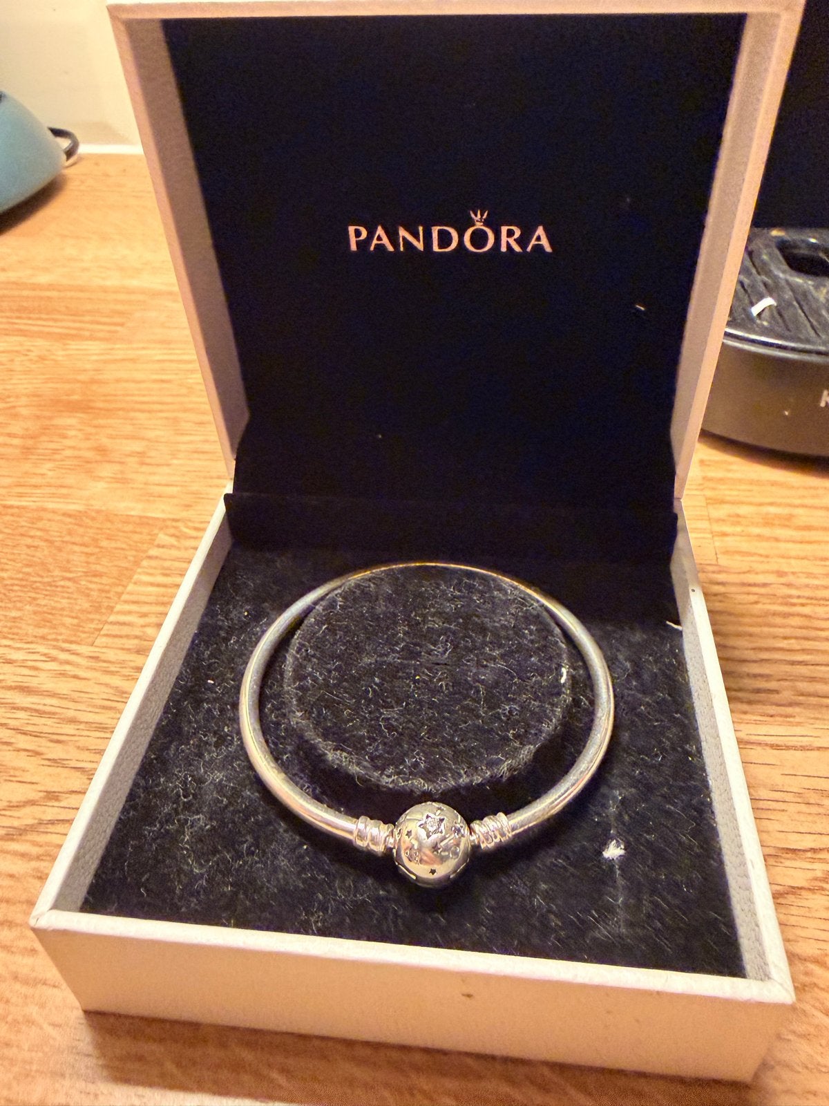 2 Pandora armbanden 17cm, Sieraden, Tassen en Uiterlijk, Armbanden, Ophalen of Verzenden, Zo goed als nieuw, Met bedels of kralen