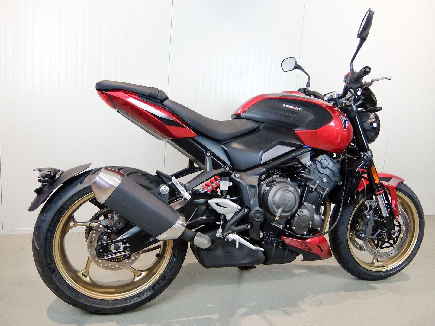 TRIUMPH TRIDENT 800 (bj 2026), Motoren, Motorrijbewijs A, Bedrijf, Onbekend, Onbekend