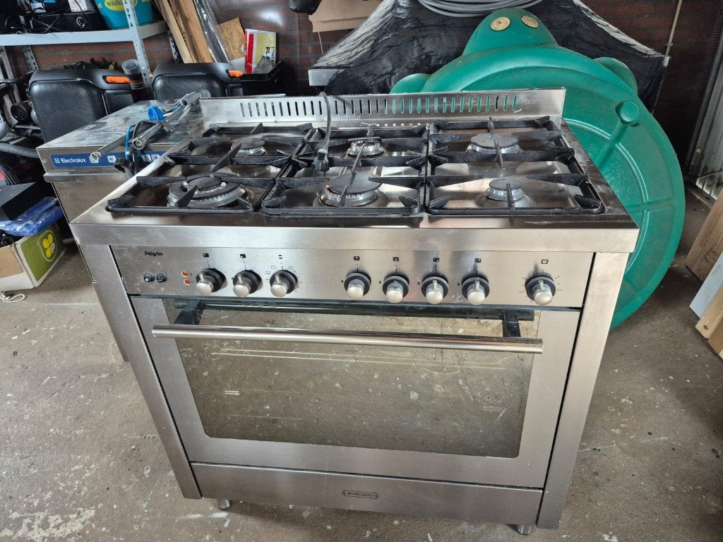 Pelgrim Novecento 6 Pits gasstel met Oven, Ophalen, Gebruikt, Gas, Vrijstaand