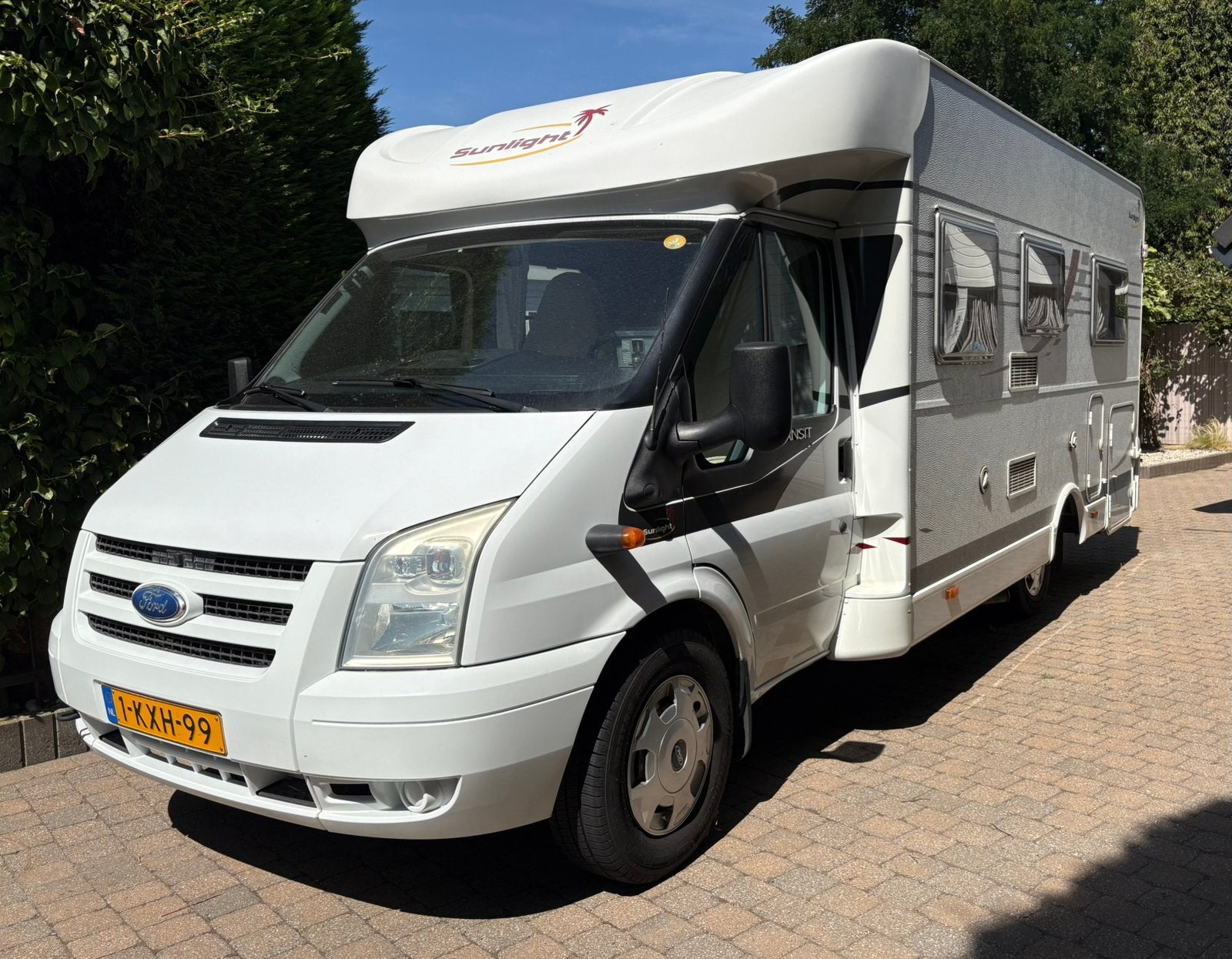 Sunlight T63, veel accessoires, 85.000 km, Sunlight, Ringverwarming, Ford, Bedrijf