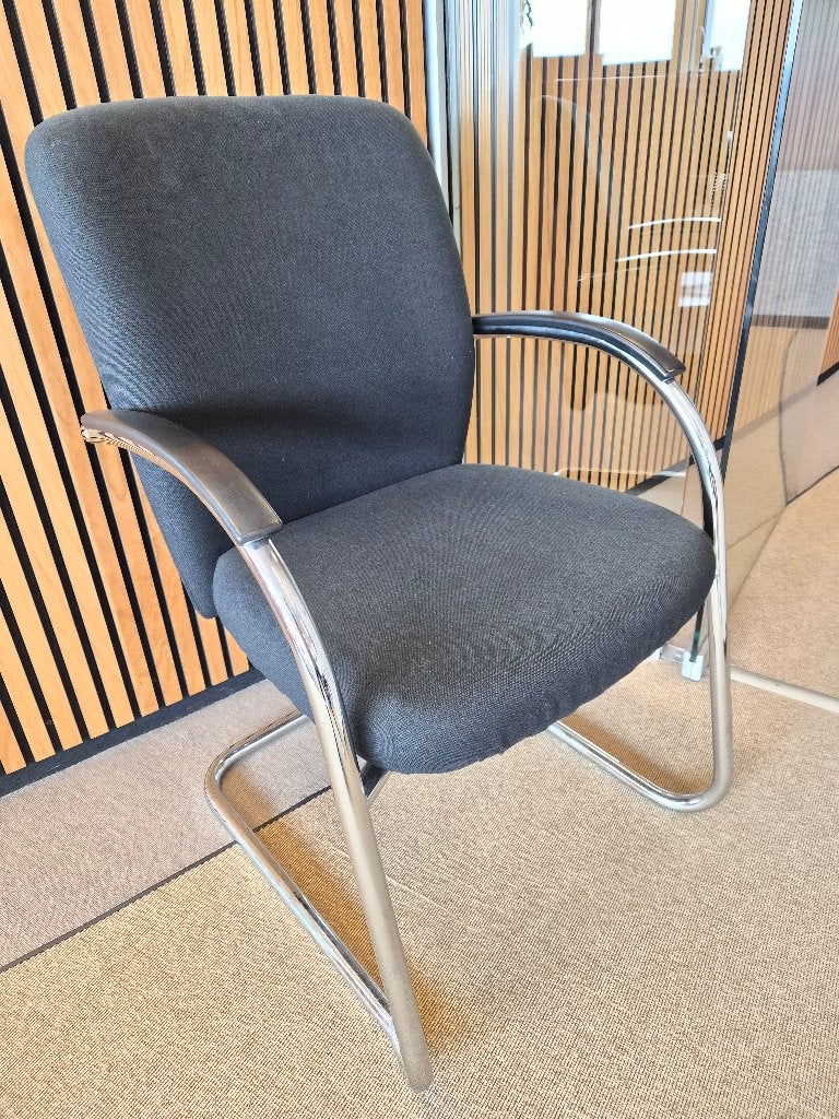 B4. Drabert Decorum bureaustoel, Ophalen, Zo goed als nieuw, Zwart, Bureaustoel