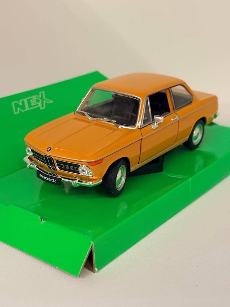 Welly NEX BMW 2002tii Schaalmodel - Nieuw in Doos