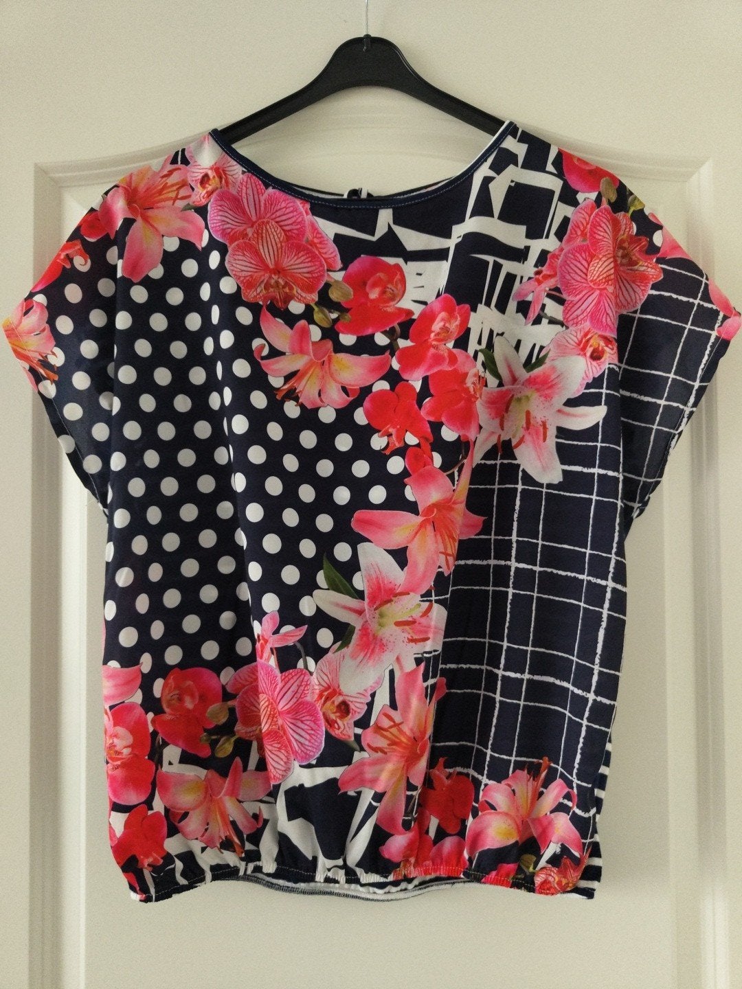 Sophia zomerse top mt m blauwe met rose bloemenprint zgan, Maat 38/40 (M), Blauw, Sophia, Ophalen of Verzenden
