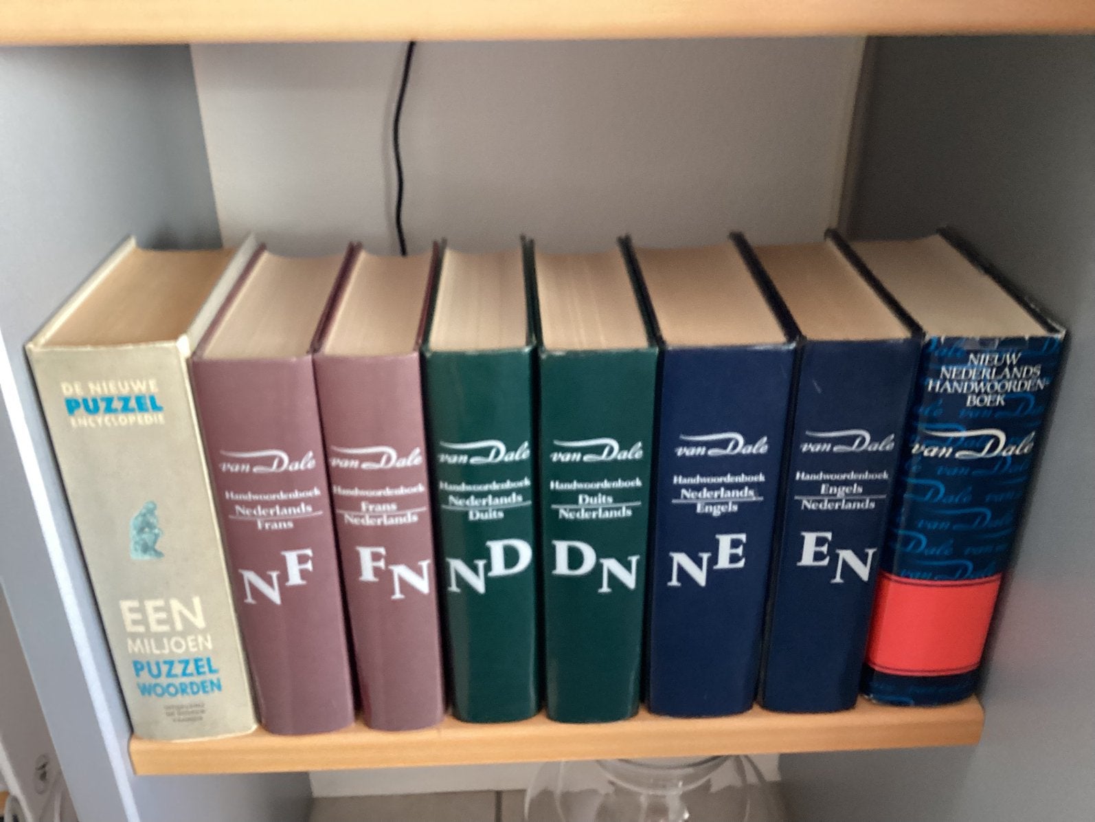 Woordenboeken Van Dale 3 moderne vreemde talen en Nederlands, Boeken, Woordenboeken, Ophalen, Zo goed als nieuw, Van Dale, Duits
