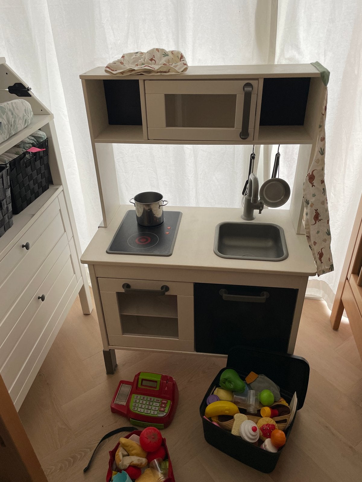 IKEA Duktig Speelkeuken met accessoires, Ophalen, Zo goed als nieuw, Hout, Speelkeuken