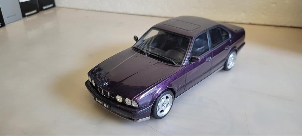 OTTO BMW E34 M5  Violetpurple, Hobby en Vrije tijd, Modelauto's | 1:18, Ophalen of Verzenden, Zo goed als nieuw, Auto, OttOMobile