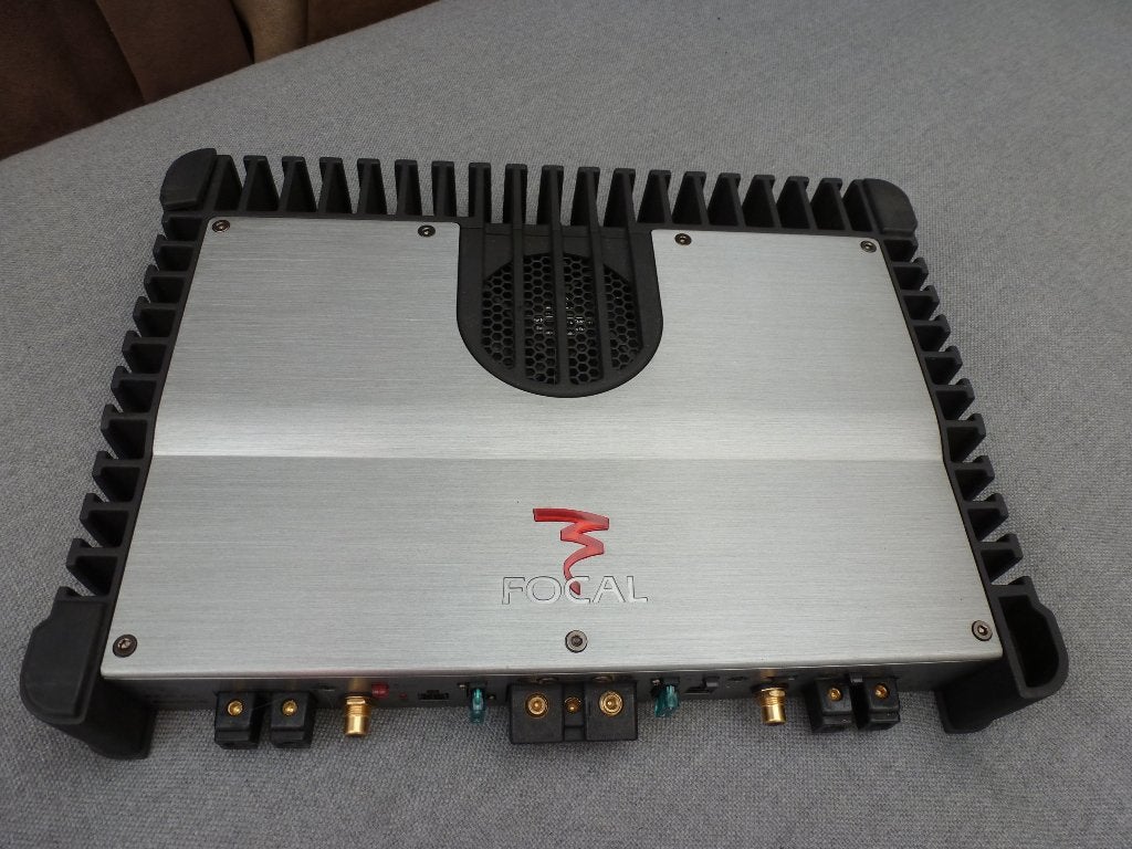 Focal Versterker 2/1 Kanaal, Auto diversen, Autospeakers, Ophalen, Nieuw