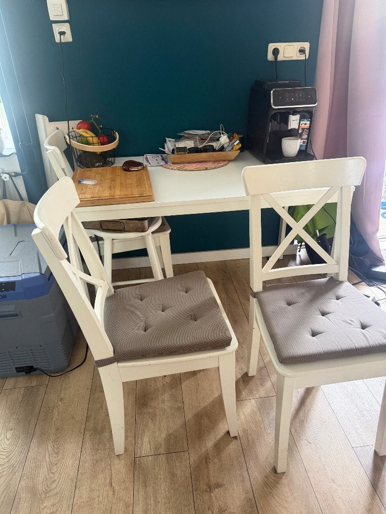 4 Ikea stoelen, in goede staat.25€, Huis en Inrichting, Ophalen, Gebruikt