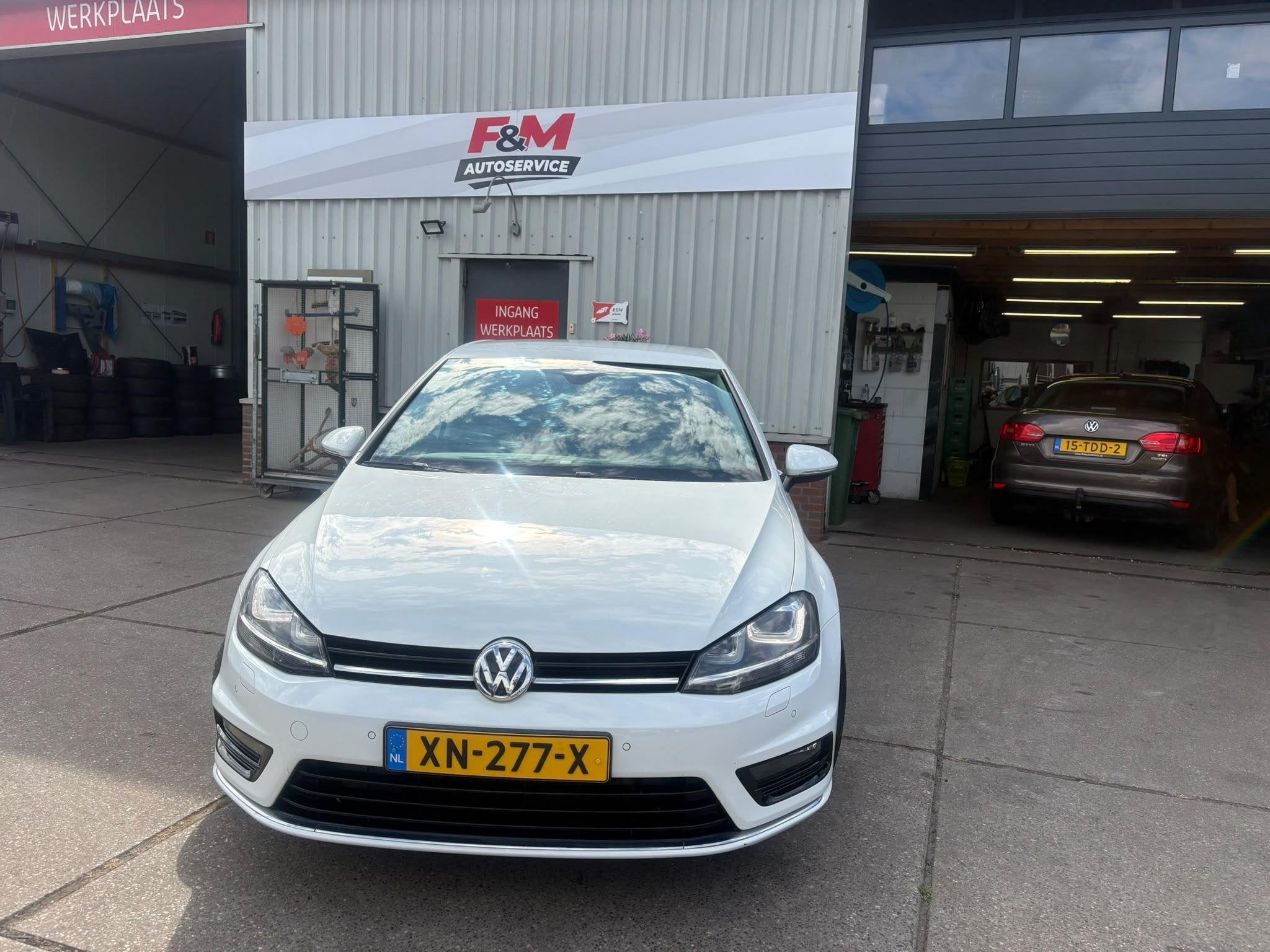 Volkswagen Golf 1.4 TSI Connected Series DSG, clima, cruise,, Auto's, 125 pk, Gebruikt, Euro 6, 4 cilinders
