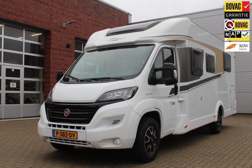 Capron T Carado T449 Queensbed/Dakairco/LMV, Caravans en Kamperen, Campers, Achteruitrijcamera, Koelkast, Griftdijk
6515 AE  Nijmegen, NL