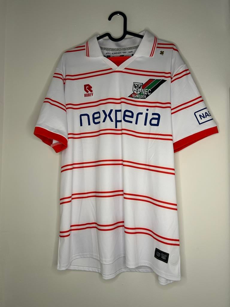 N.E.C. Nijmegen shirt, Kleding | Heren, Ophalen of Verzenden, Zo goed als nieuw, Maat 52/54 (L), Wit