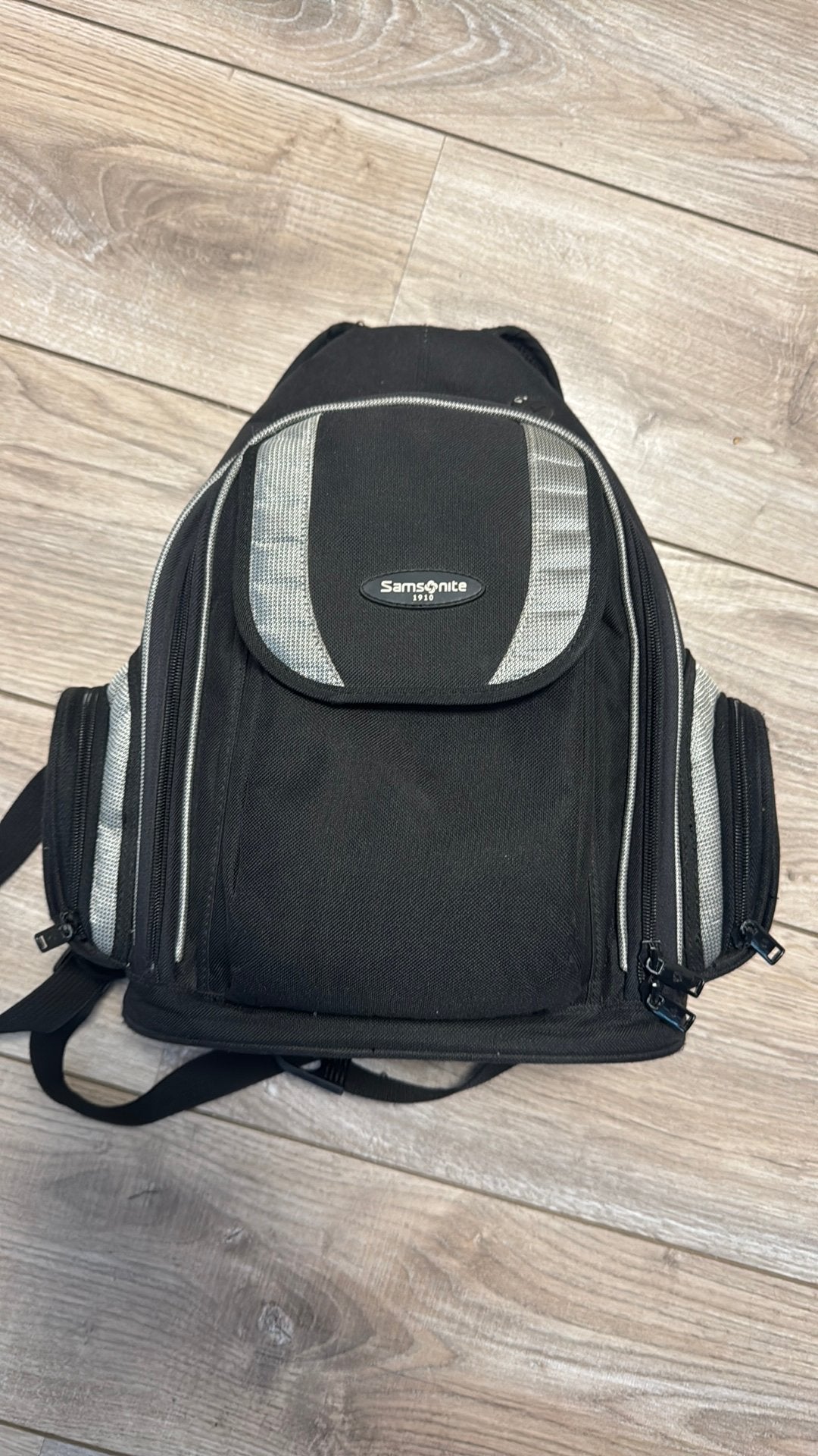 Samsonite 1910 rug-fototas, Ophalen of Verzenden, Zo goed als nieuw, Schoudertas, Overige merken