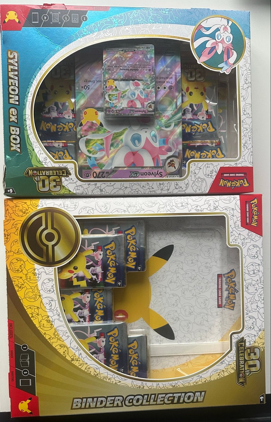 Pokémon 30th Celebration Sylveon EX Box & Binder Collection, Ophalen, Nieuw, Overige typen, Foil