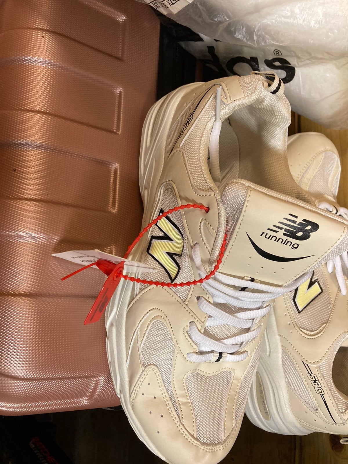 Nieuw New Balance maat 43, Ophalen of Verzenden, Nieuw