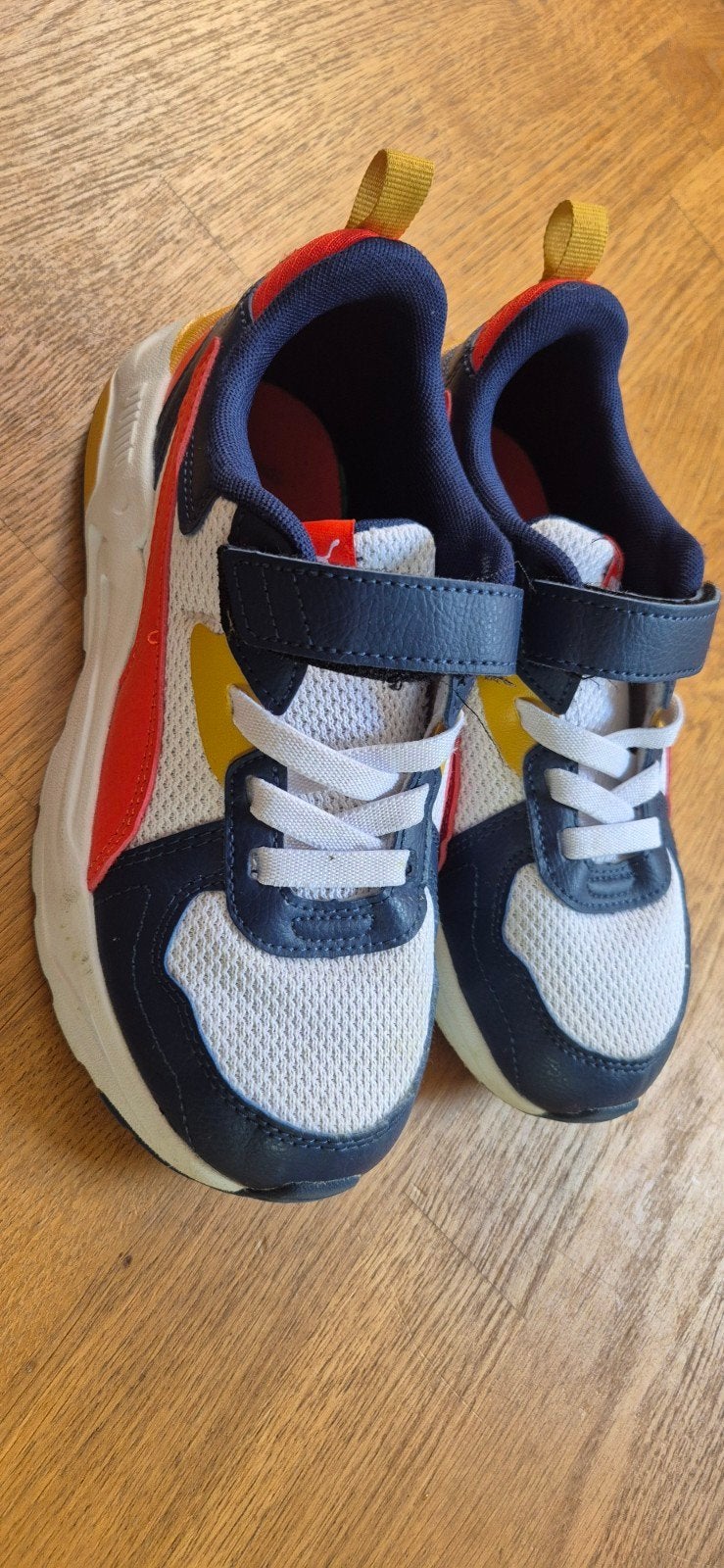 Puma gymschoenen/sneakers maat 34, Ophalen of Verzenden, Zo goed als nieuw, Jongetje of Meisje, Schoentjes