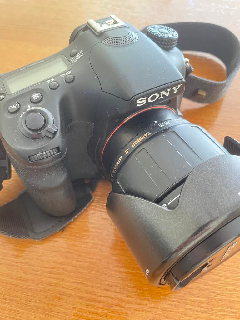 Sony Camera A68 (Alpha 68) met rugtas en 7 lenzen, Gebruikt, Spiegelreflex, Ophalen of Verzenden, Sony