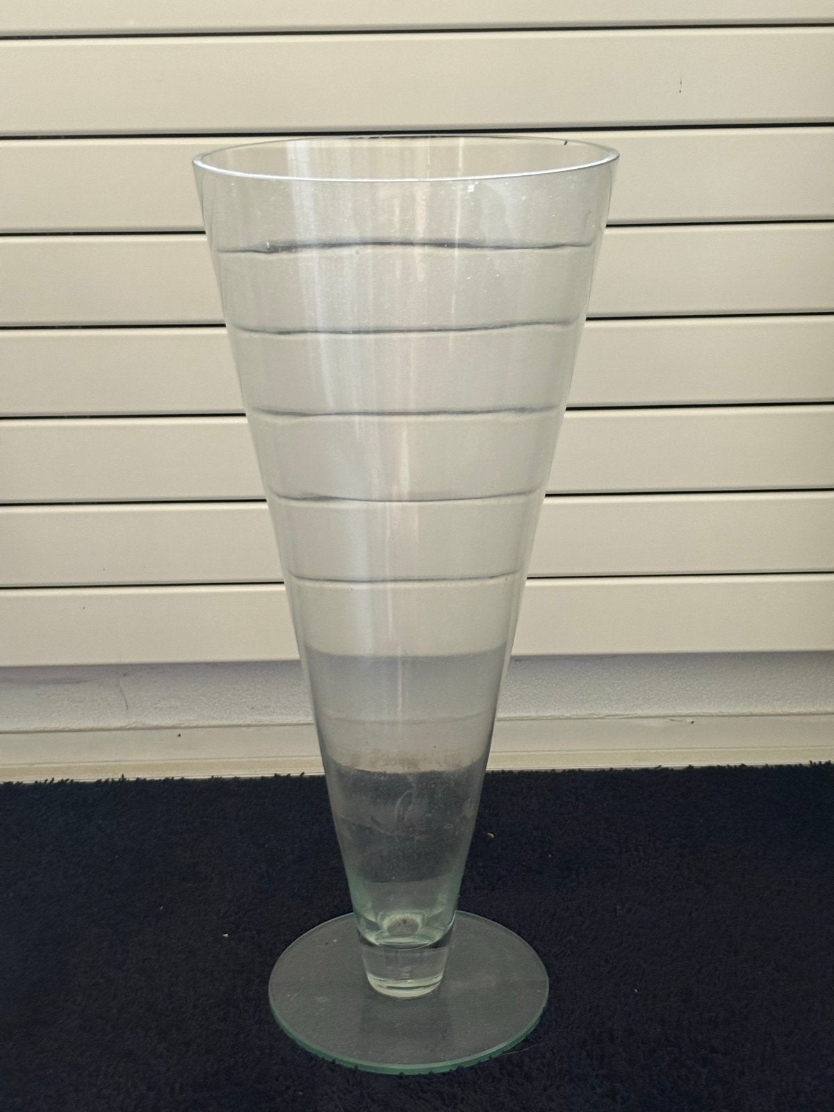 Grote glazen vaas, 58,5 cm hoog, Ophalen