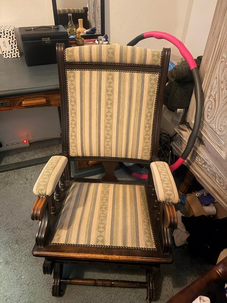 Klassieke Engelse Schommelstoel MOET WEG, Huis en Inrichting, Ophalen, Gebruikt, Overige kleuren, Eén
