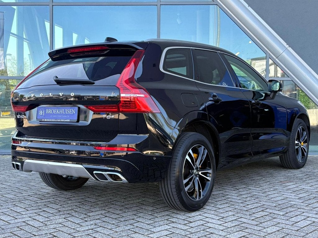 Volvo XC60 2.0 T8 Twin Engine AWD Inscription 398pk Panorama, Auto's, Volvo, Automaat, Stof, Gebruikt, 4 cilinders