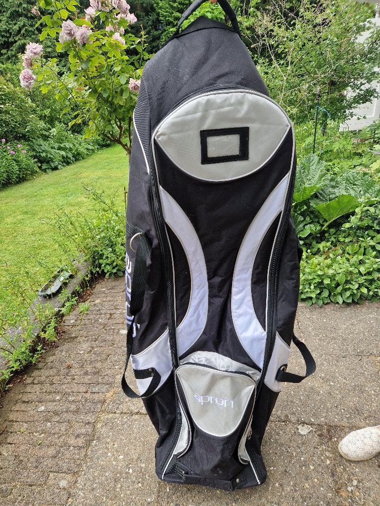 golfreistas merk Apron met wielen, Ophalen, Zo goed als nieuw