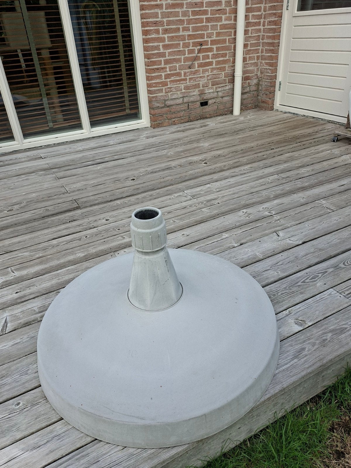 Stevige parasolvoet Diameter 80 cm € 20,00, Ophalen, Zo goed als nieuw, Minder dan 1 meter, Parasolvoet