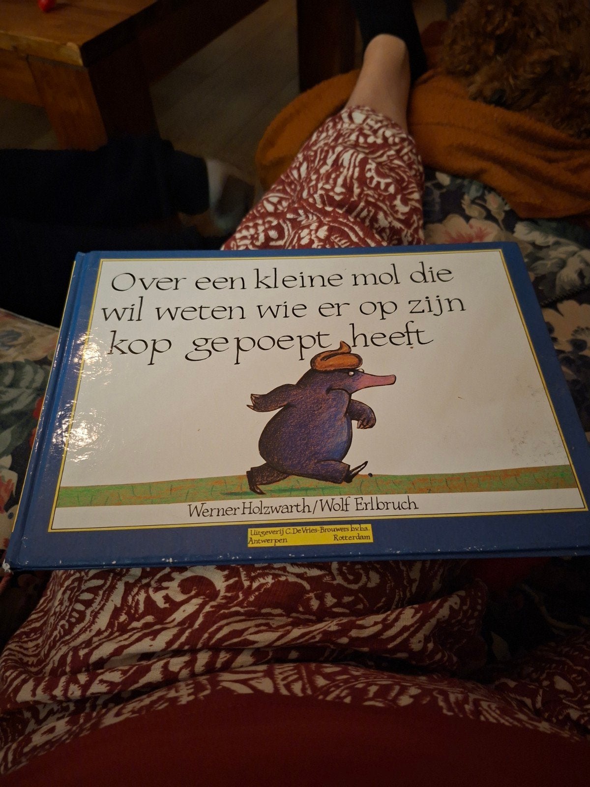 Over een kleine mol, Ophalen of Verzenden, Zo goed als nieuw, Fictie algemeen