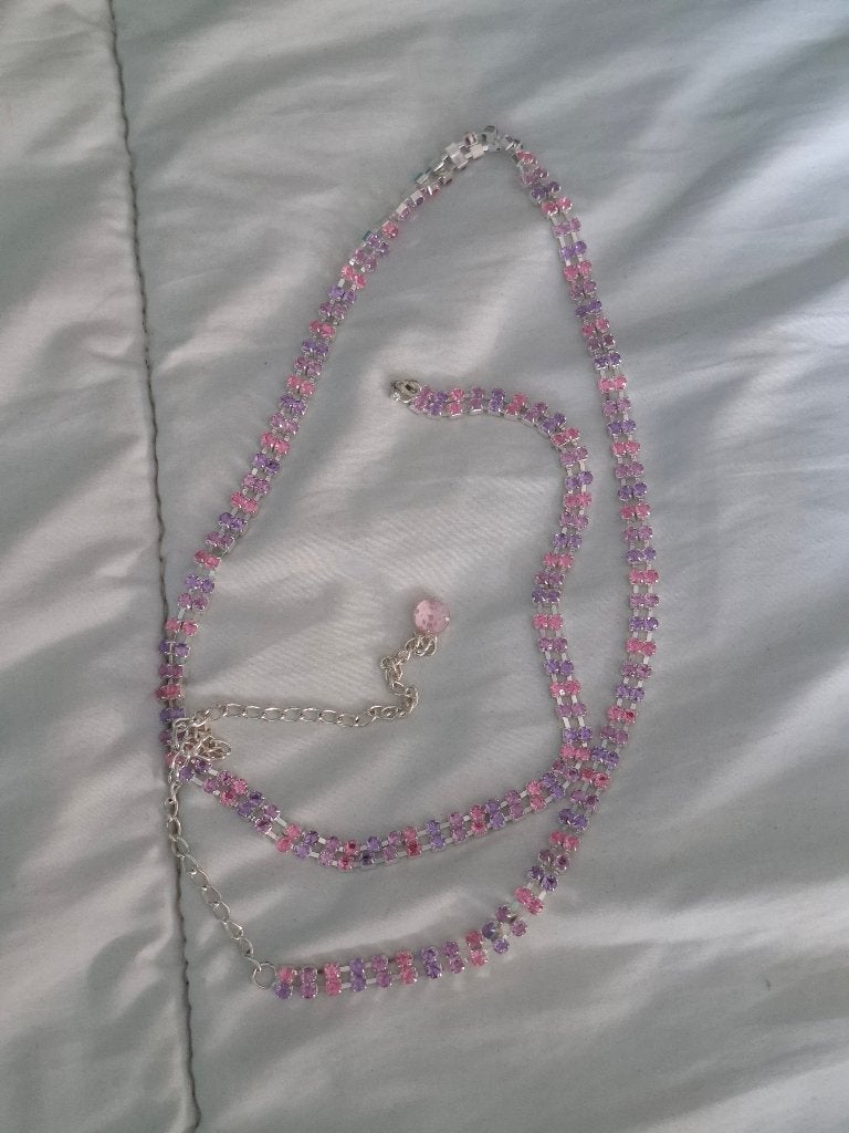 Heup riem roze/lila bling, Sieraden, Tassen en Uiterlijk, Ophalen of Verzenden, Zo goed als nieuw, Overige kleuren, Overige materialen