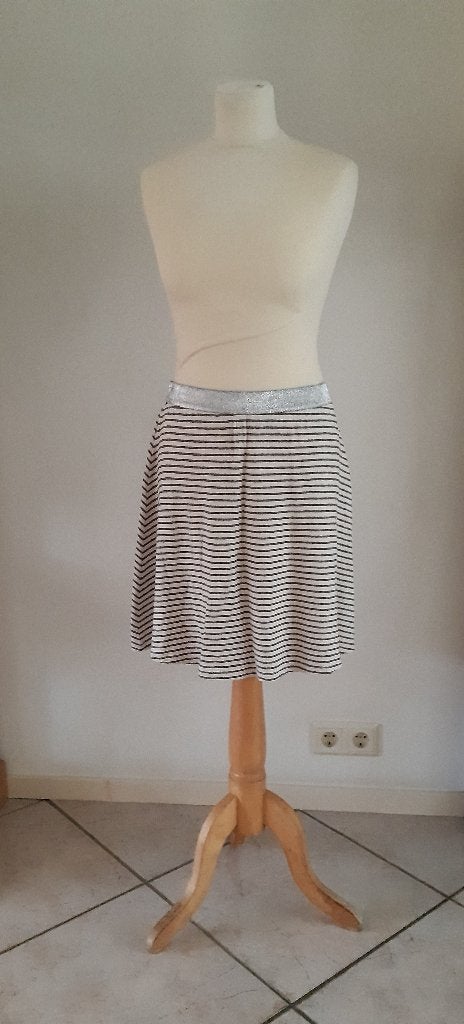 Damesrok gestreept, Kleding | Dames, Maat 38/40 (M), Beige, Ophalen of Verzenden, Gedragen