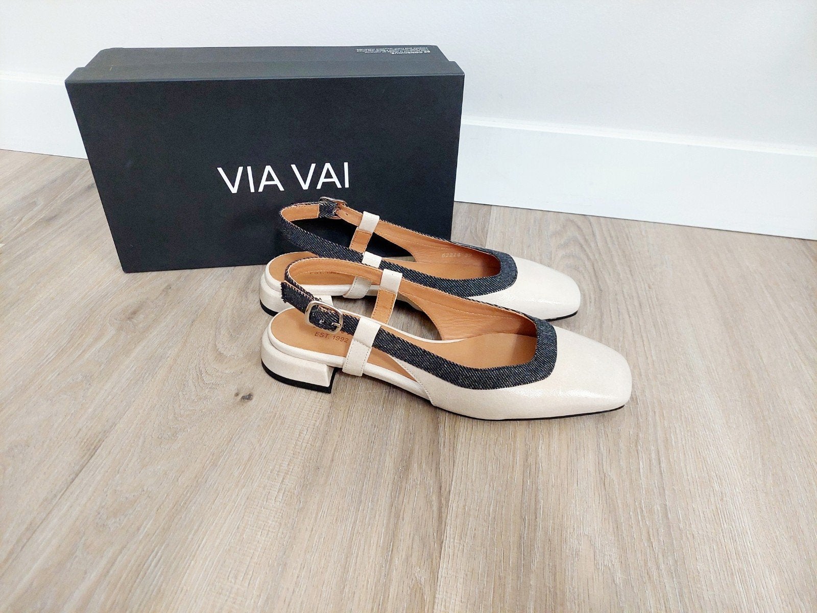 VIA VAI Leren Slingbacks Maat 39 - Beige NIEUW, Beige, Nieuw, VIA VAI, Sandalen of Muiltjes