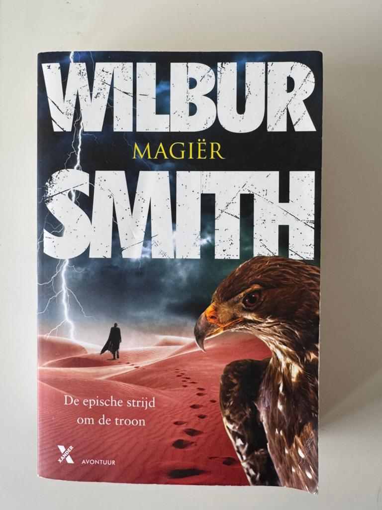 Wilbur Smith - Magiër, Ophalen of Verzenden, Zo goed als nieuw, Wilbur Smith