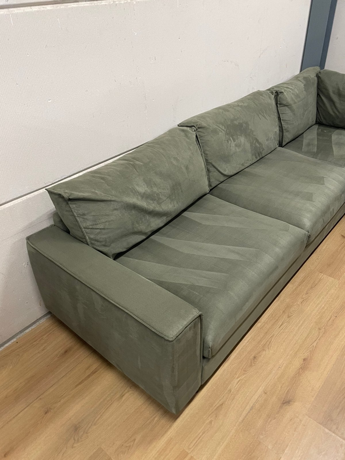 Mooie luxe suede groene goossens hoekbank - GEREINIGD!!!, Ophalen, 250 tot 300 cm, Luxe, Hoekbank